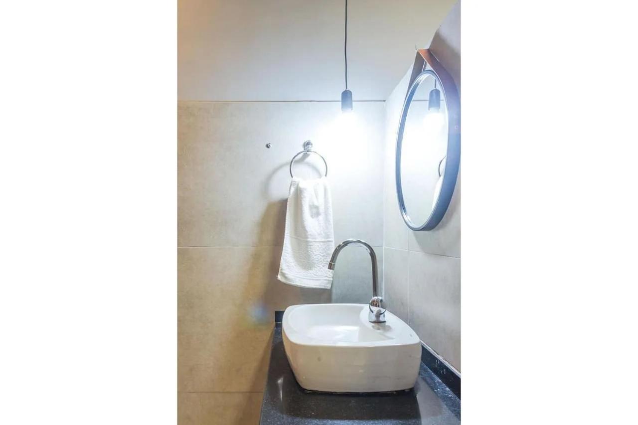 Casa Estilo Industrial Em Buzios Apartment Luaran gambar